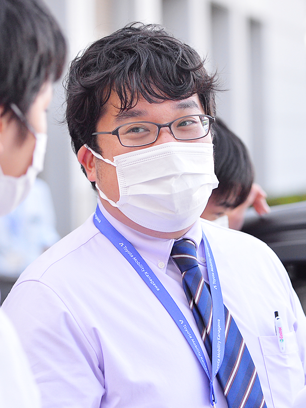 倉前 淳史