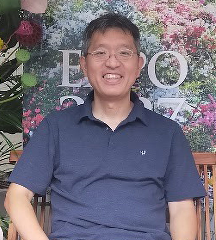 脇坂 隆一 氏